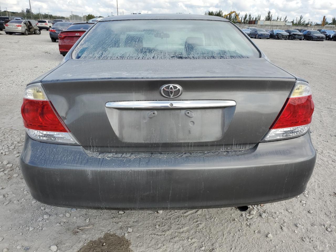 2002 Toyota Camry - Image 6