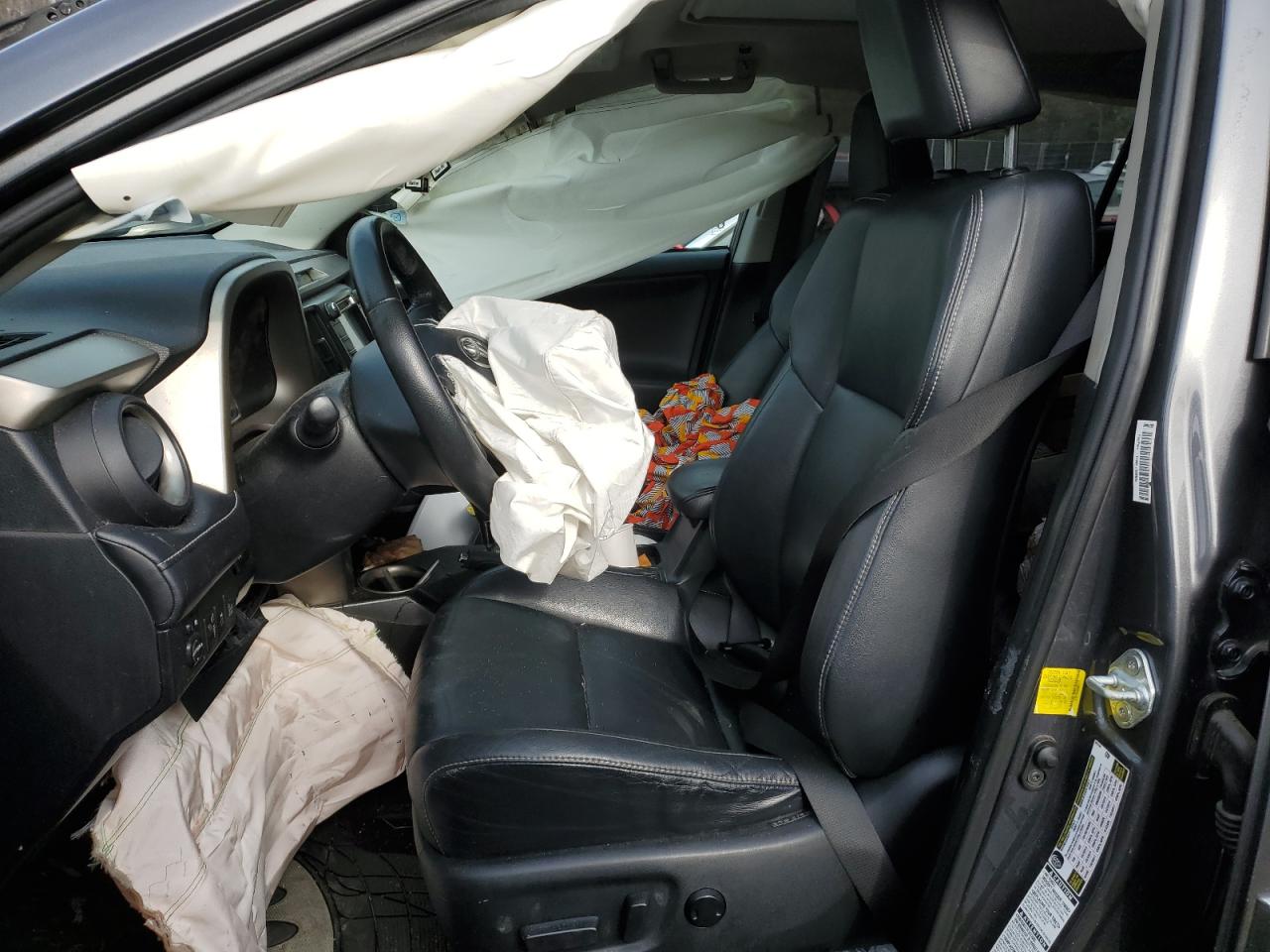 2013 Toyota RAV 4 - Image 7
