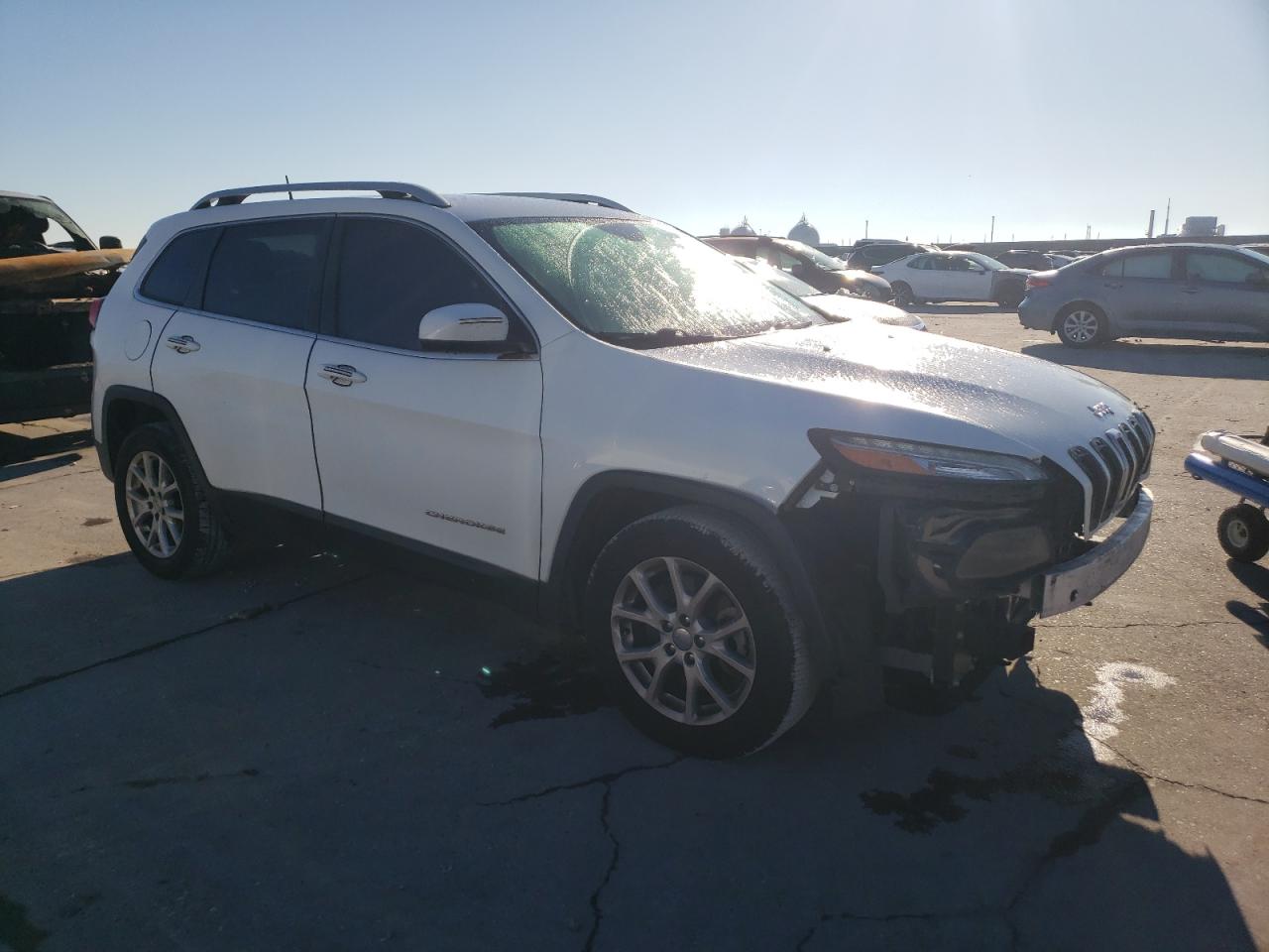 2016 Jeep Grand Cherokee - Image 4