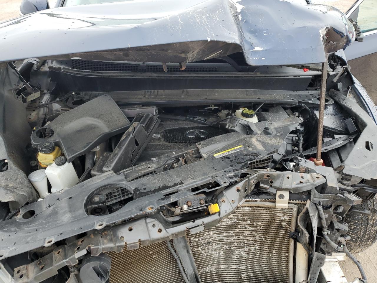 2020 Infiniti QX60 - Image 12