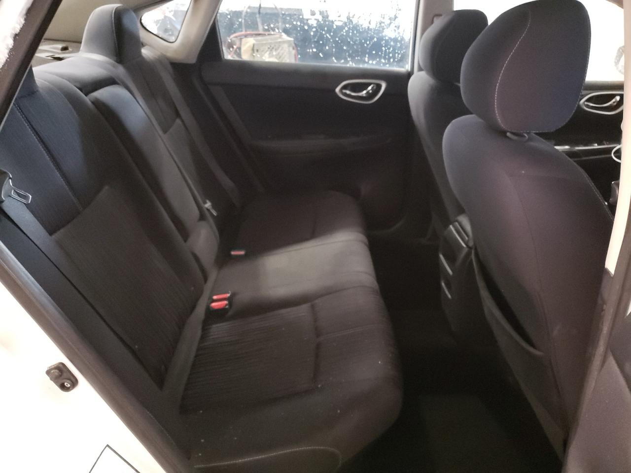 2016 Nissan Sentra - Image 10