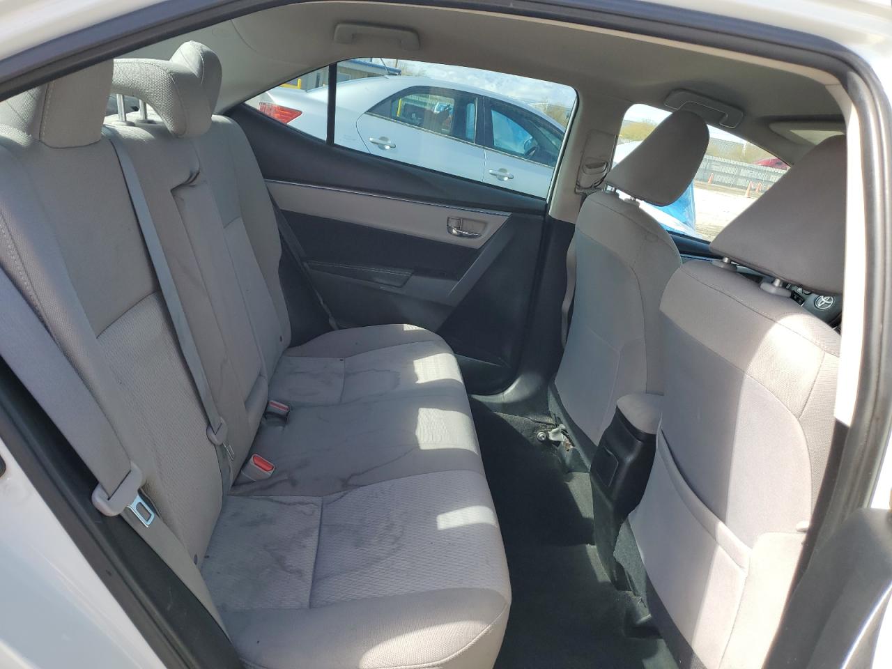 2015 Toyota Corolla - Image 10