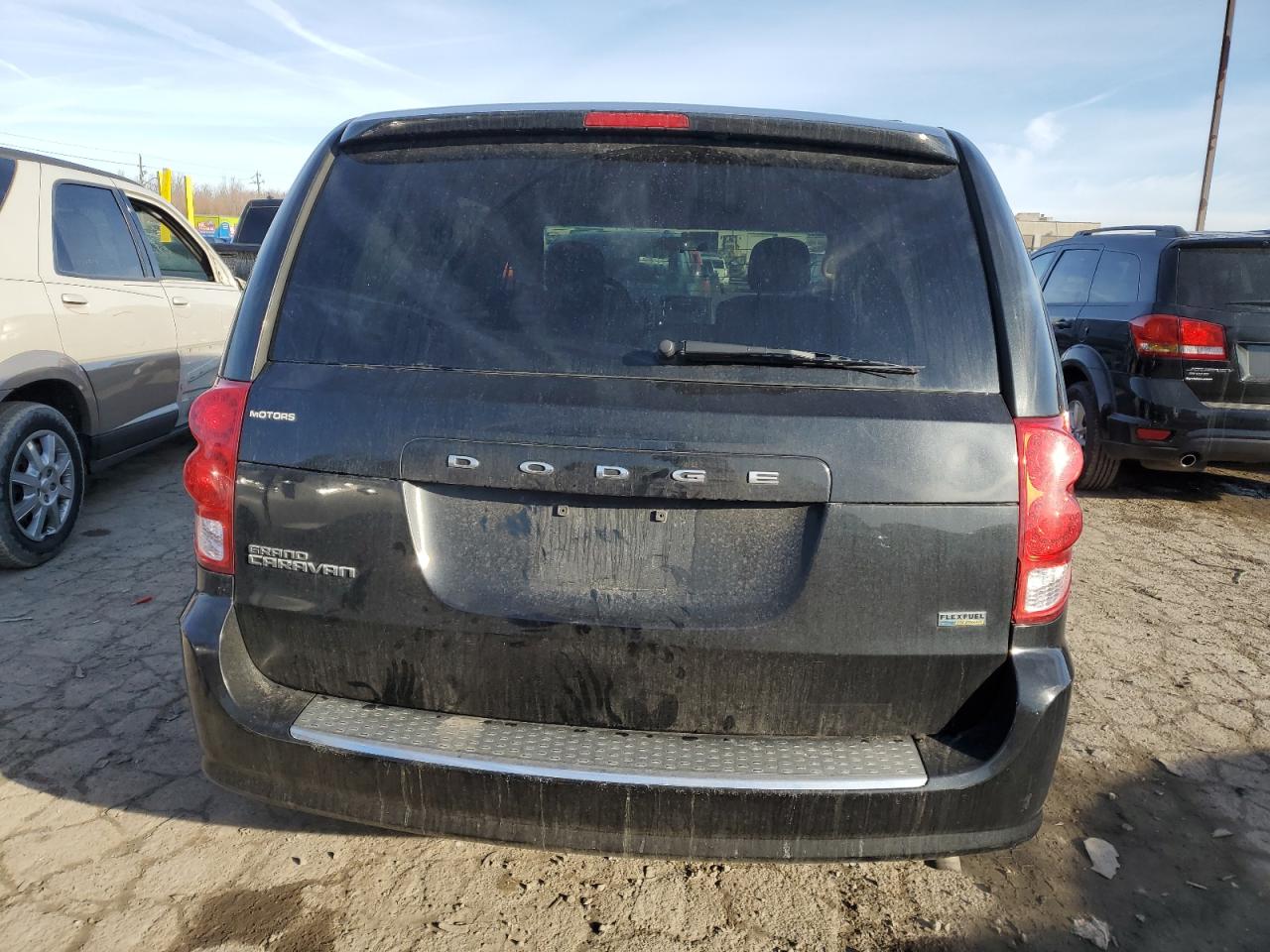 2013 Dodge Caravan - Image 6