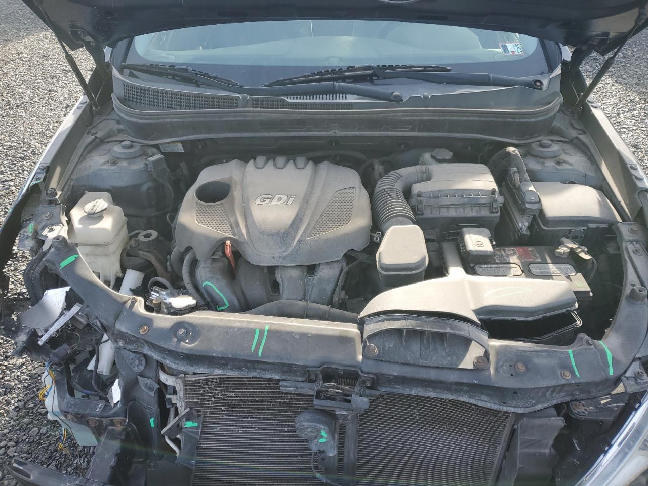 2011 Hyundai Sonata - Image 11