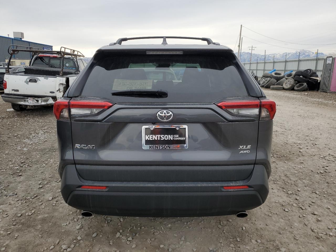 2023 Toyota RAV 4 - Image 6