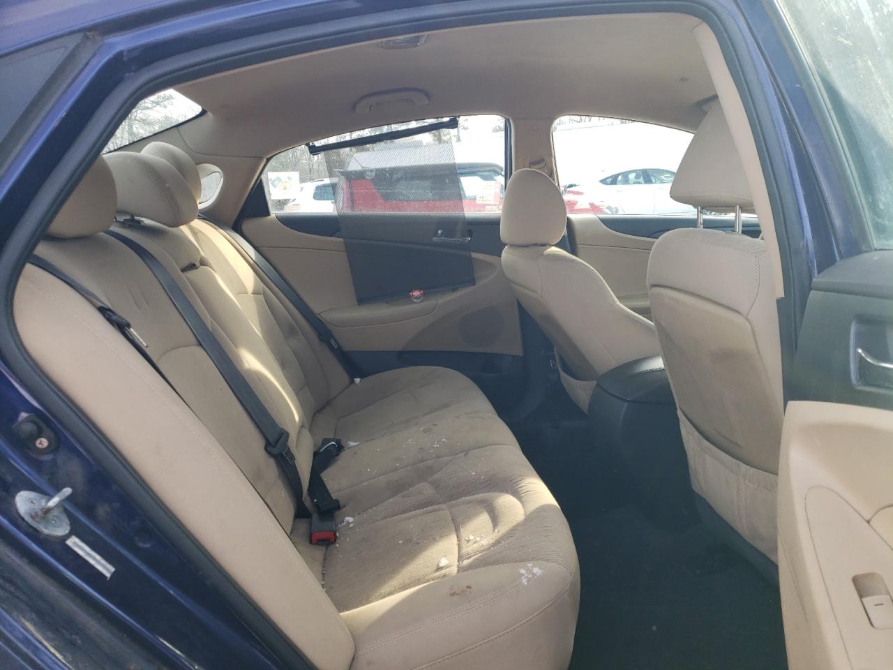 2011 Hyundai Sonata - Image 10