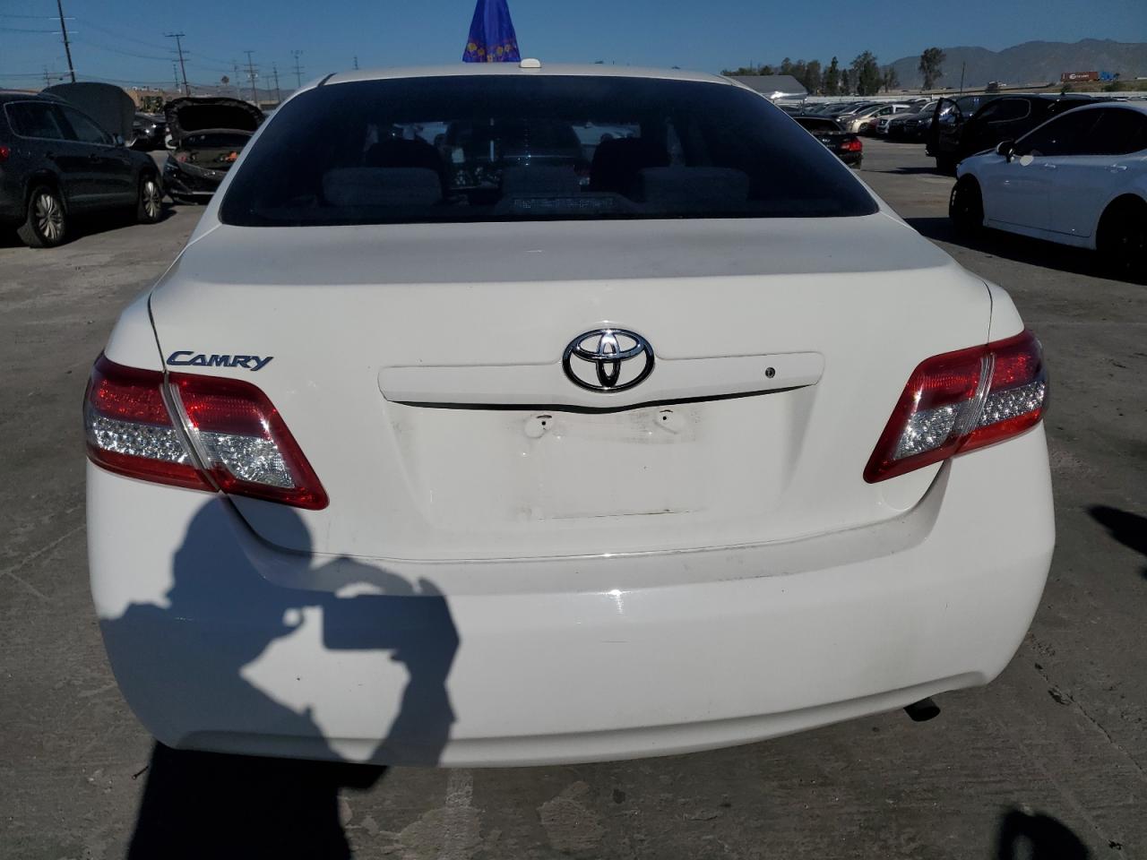 2010 Toyota Camry - Image 6