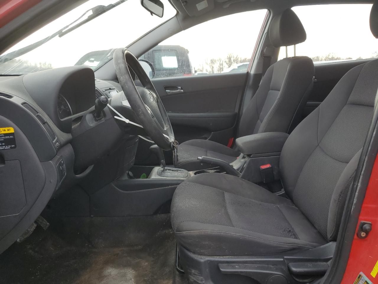 2012 Hyundai Elantra - Image 7
