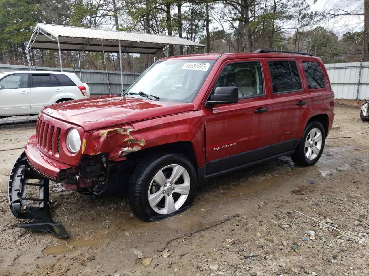 2013 Jeep Liberty (Patriot) - Image 1