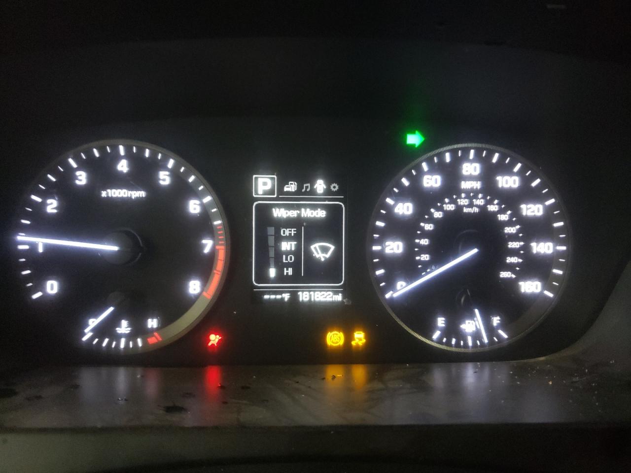 2016 Hyundai Sonata - Image 9