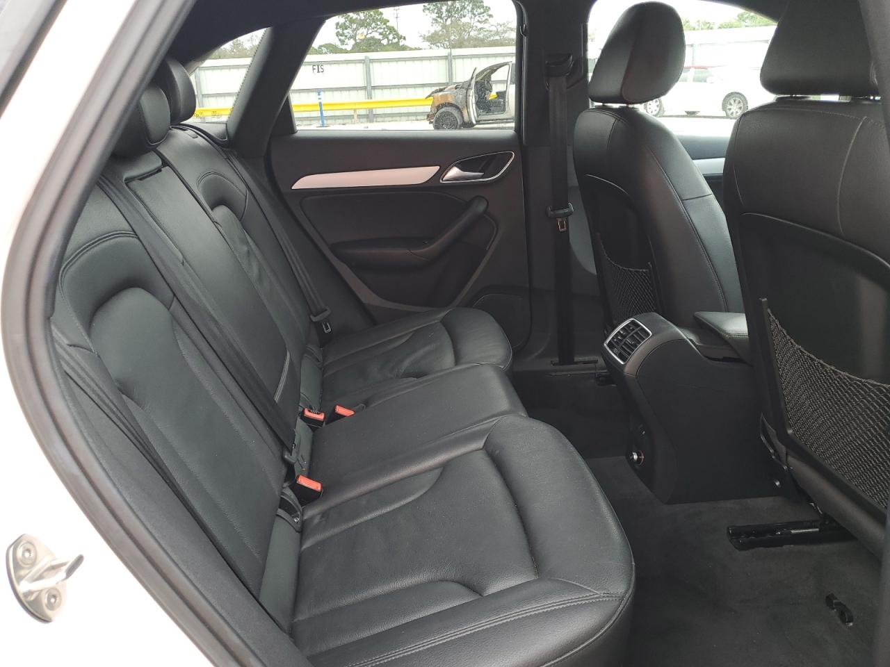 2017 Audi Q3 - Image 11