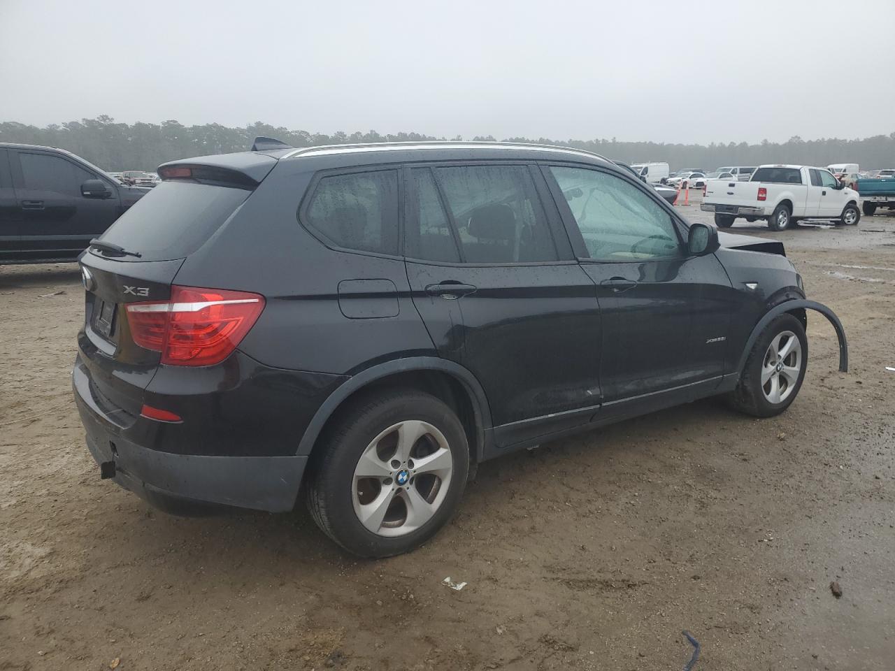 2011 BMW X3 - Image 3