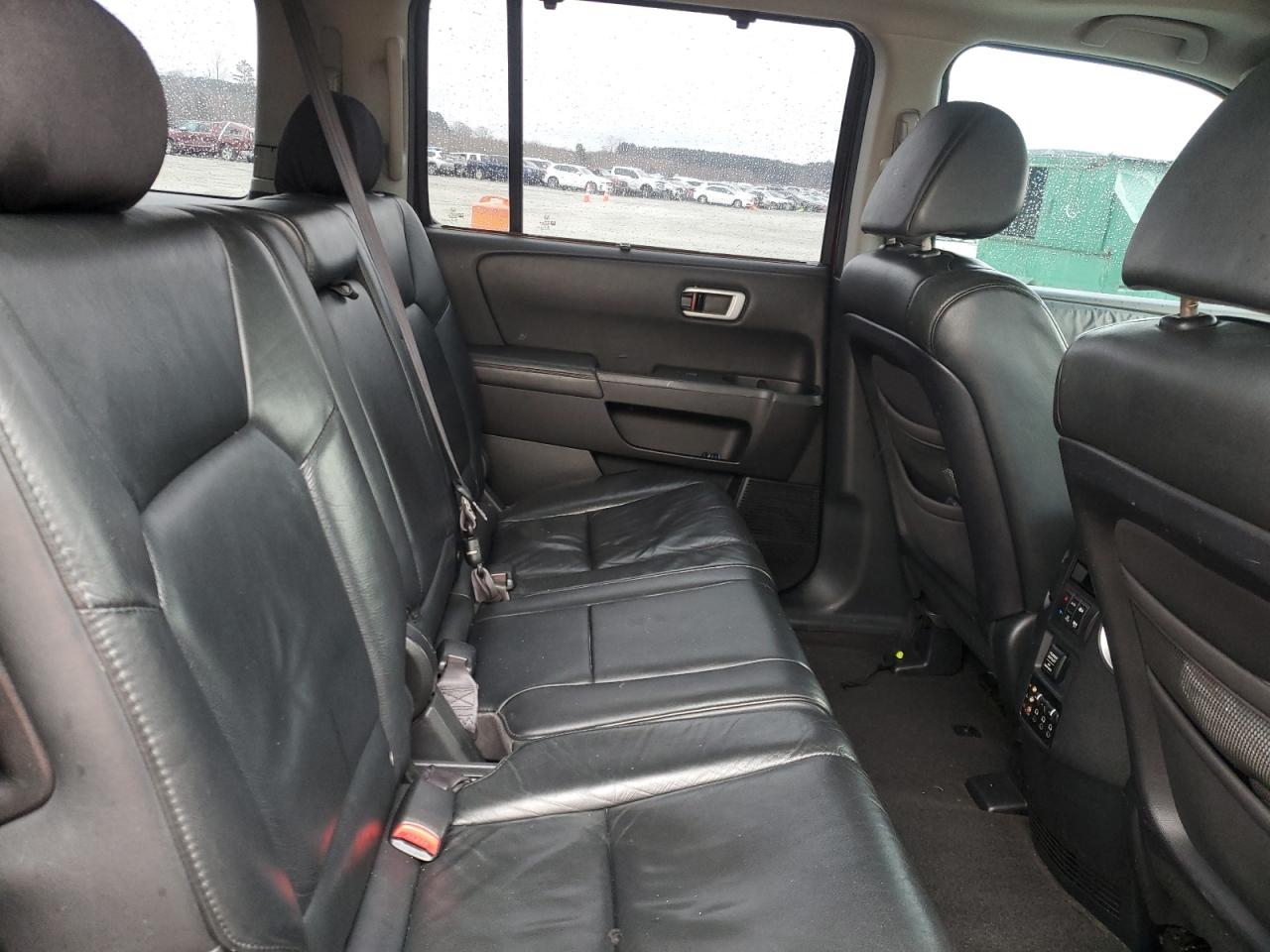2009 Honda Pilot - Image 11