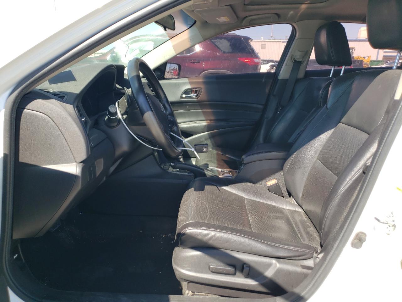 2015 Acura ILX - Image 7