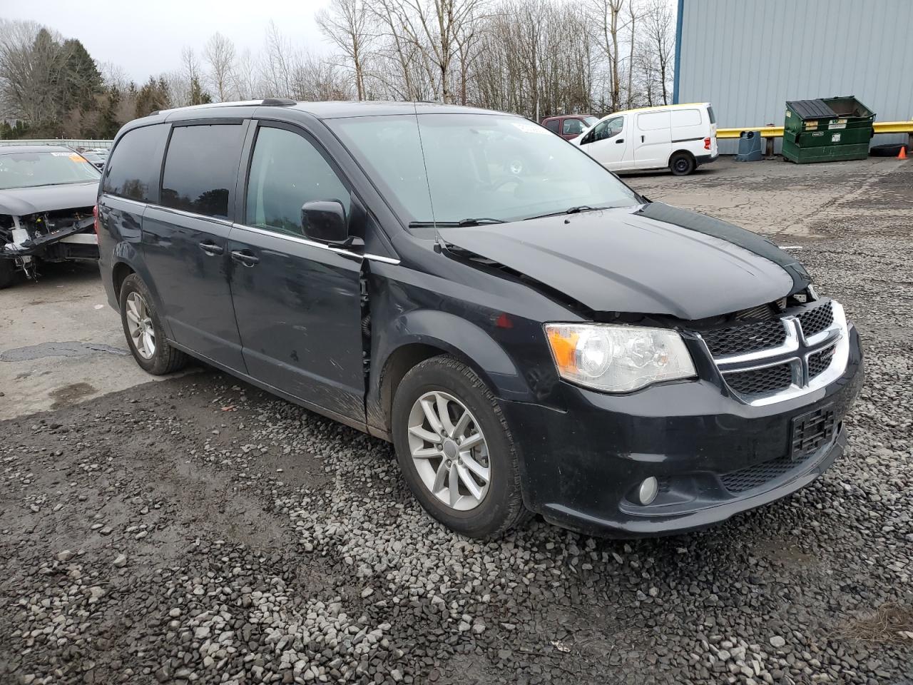 2018 Dodge Caravan - Image 4
