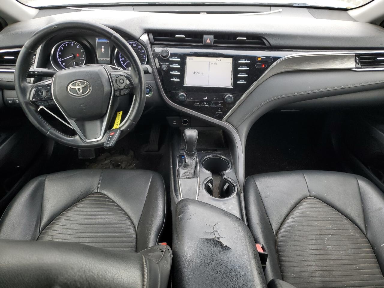 2018 Toyota Camry - Image 8