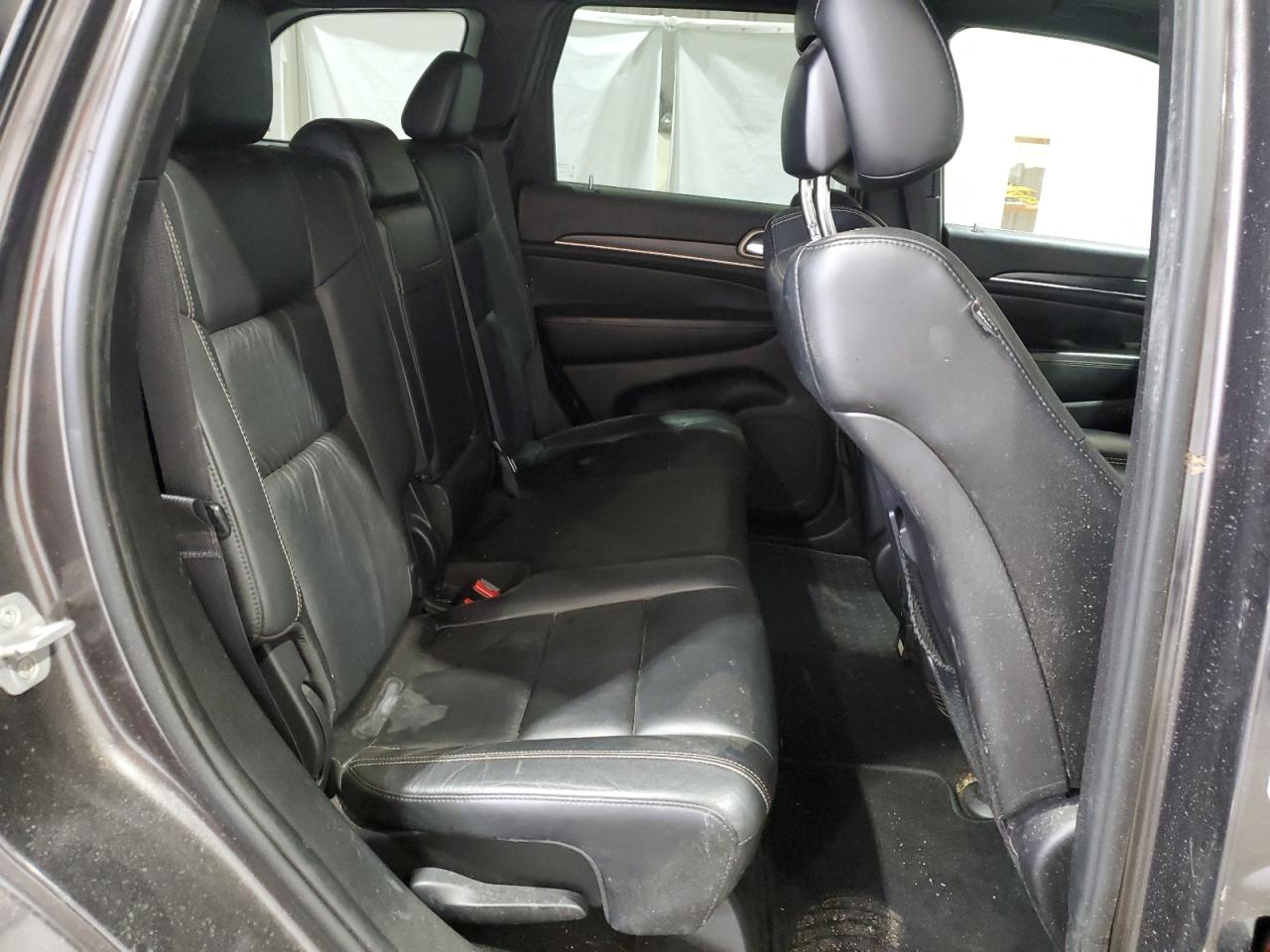 2014 Jeep Grand Cherokee - Image 11