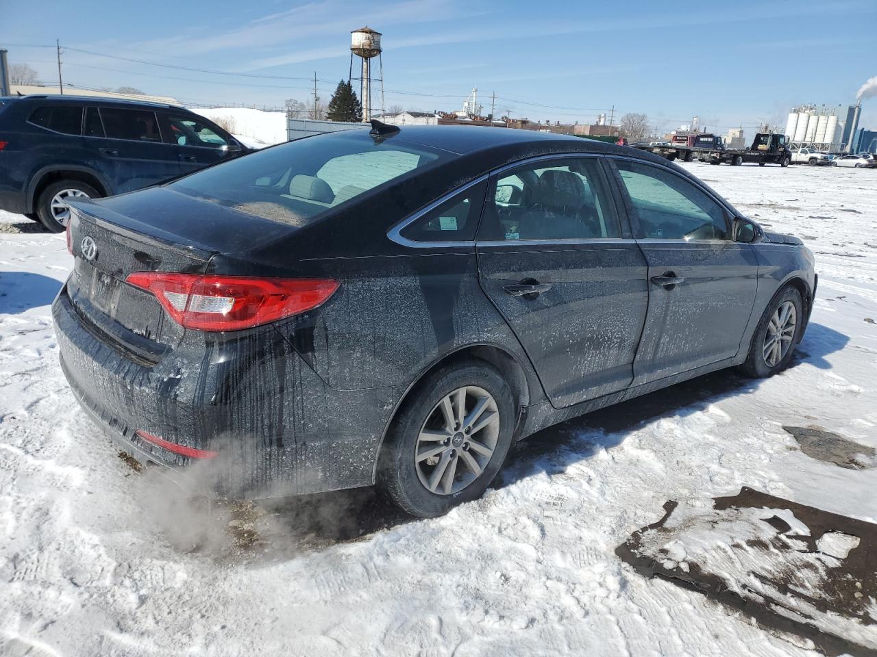 2015 Hyundai Sonata - Image 3