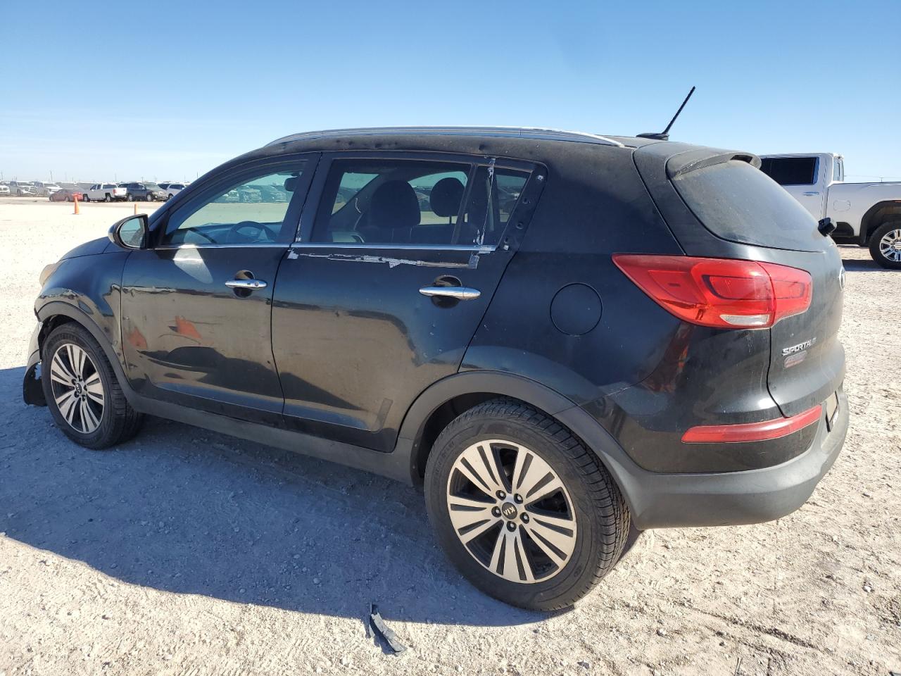 2016 Kia Sportage - Image 2