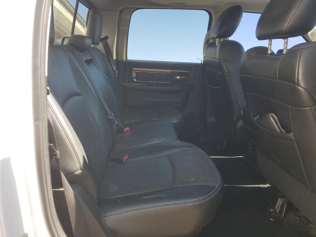 2013 RAM 1500 - Image 10