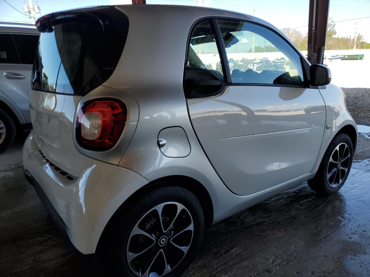 2016 Smart Fortwo - Image 3