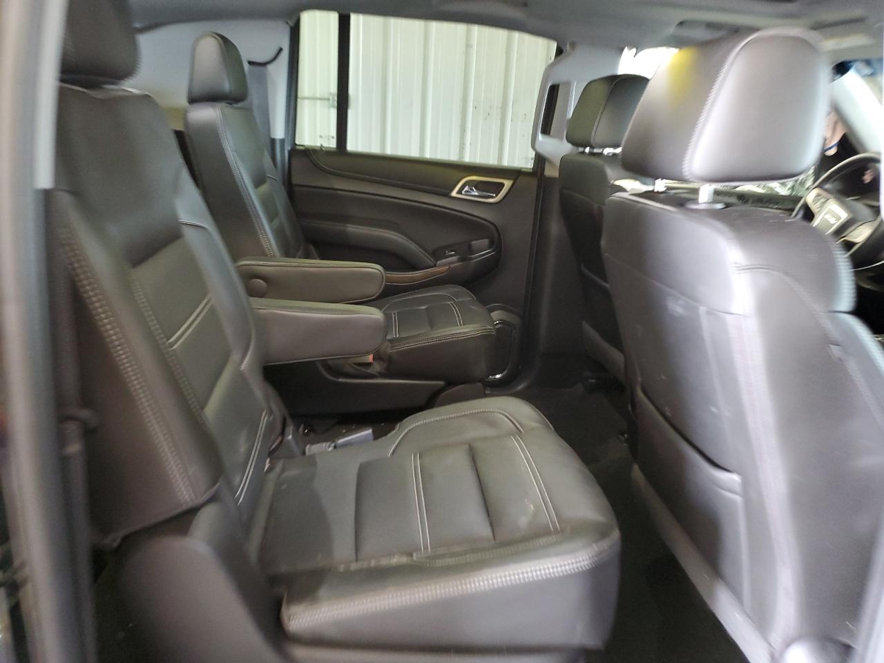 2018 GMC Yukon - Image 11