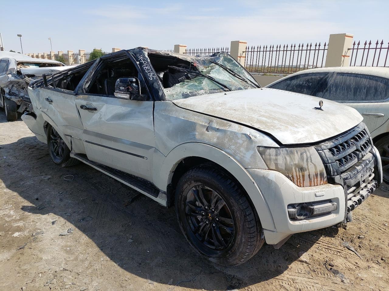 JE4NR62R6LJ704945 - 2020 Mitsubishi PAJERO - #45068285