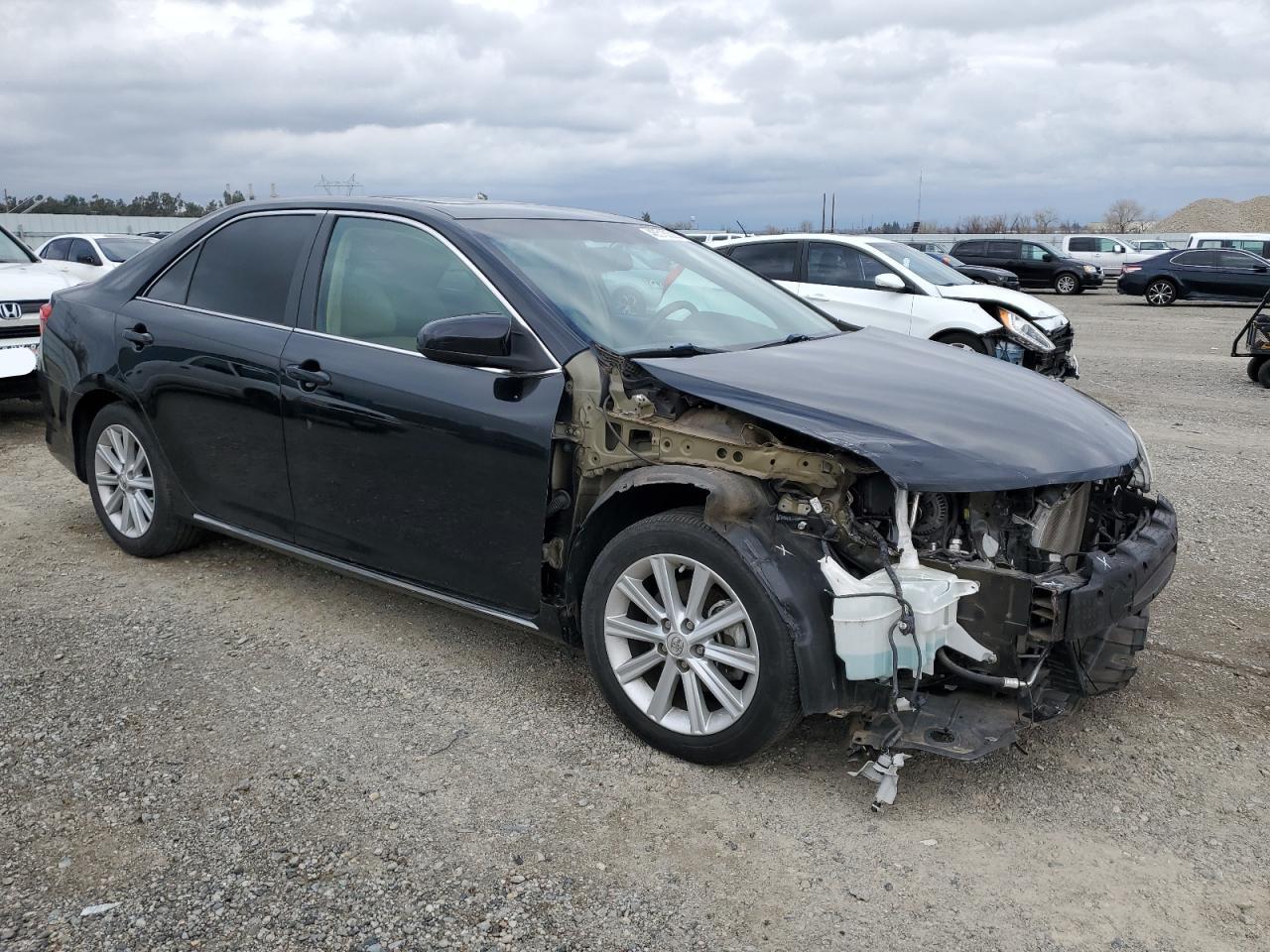 2014 Toyota Camry - Image 4