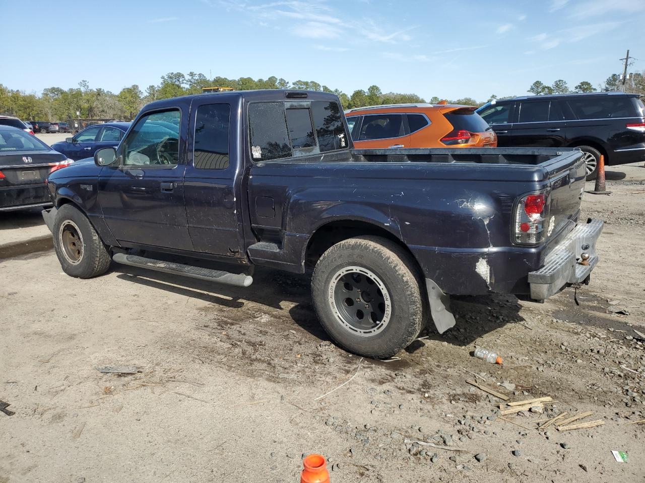 2002 Ford Ranger - Image 2
