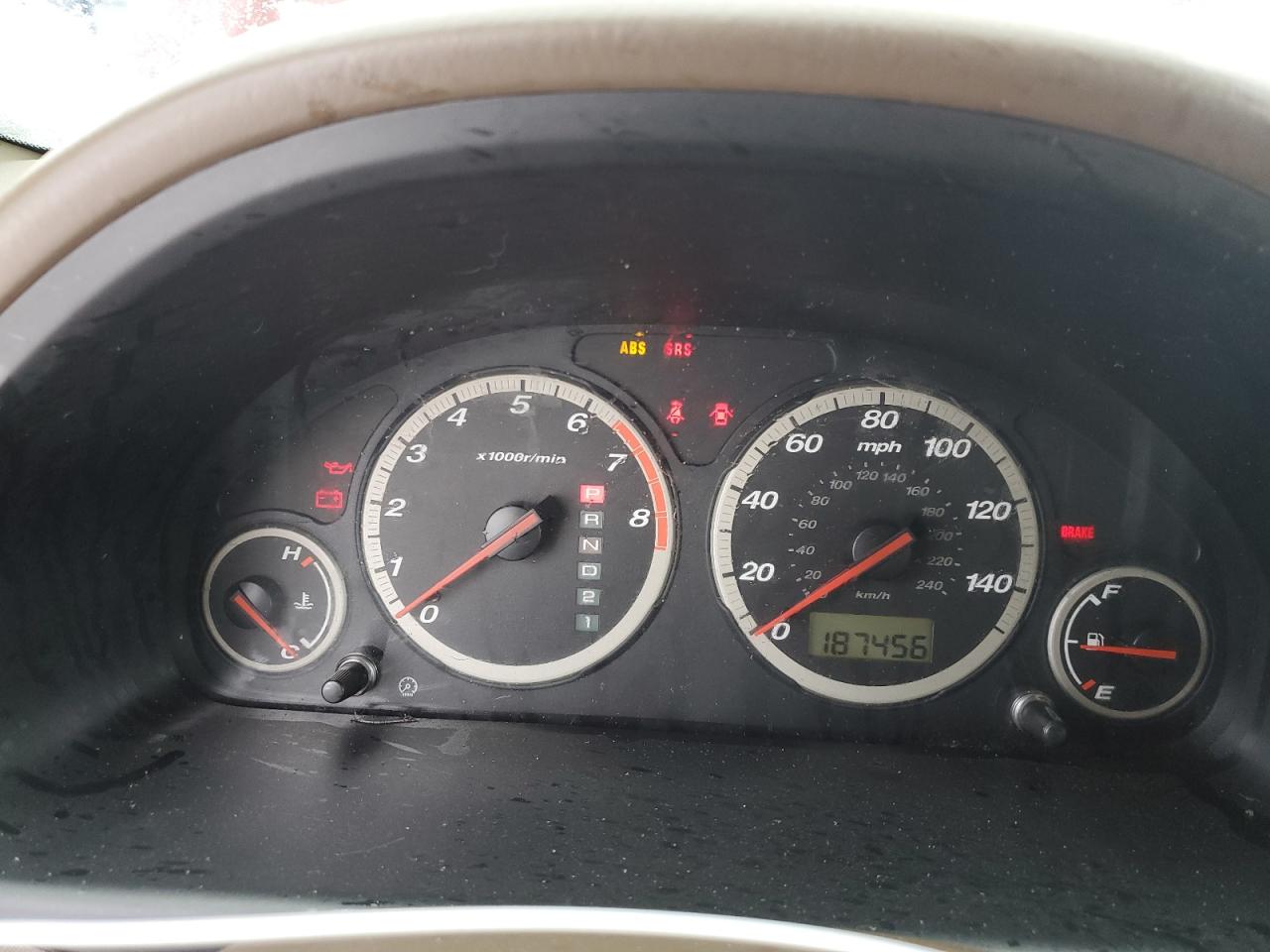 2004 Honda CR-V - Image 9