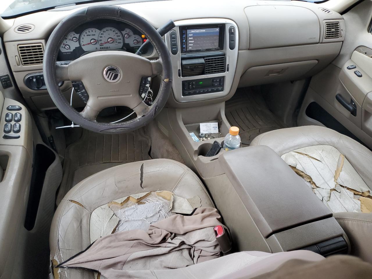 2003 Mercury Mountaineer - Image 8