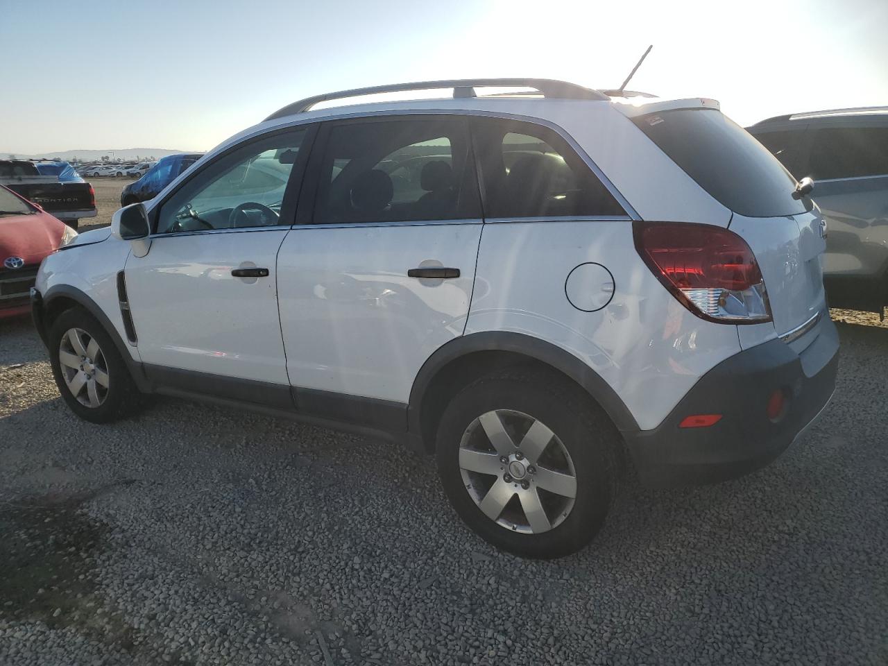 2012 Chevrolet Captiva - Image 2