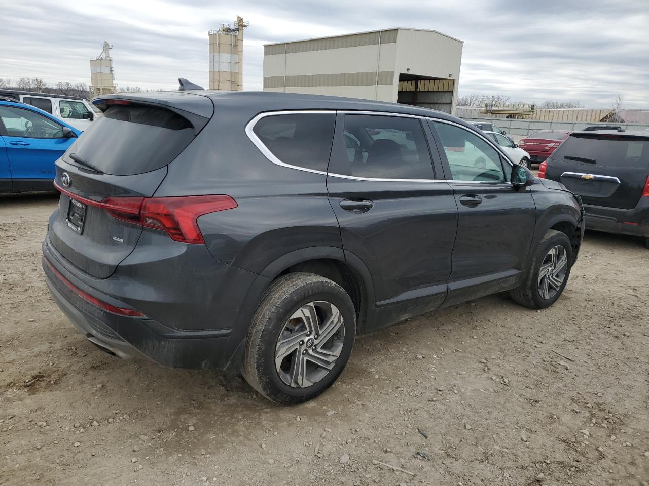 2021 Hyundai Santa Fe - Image 3