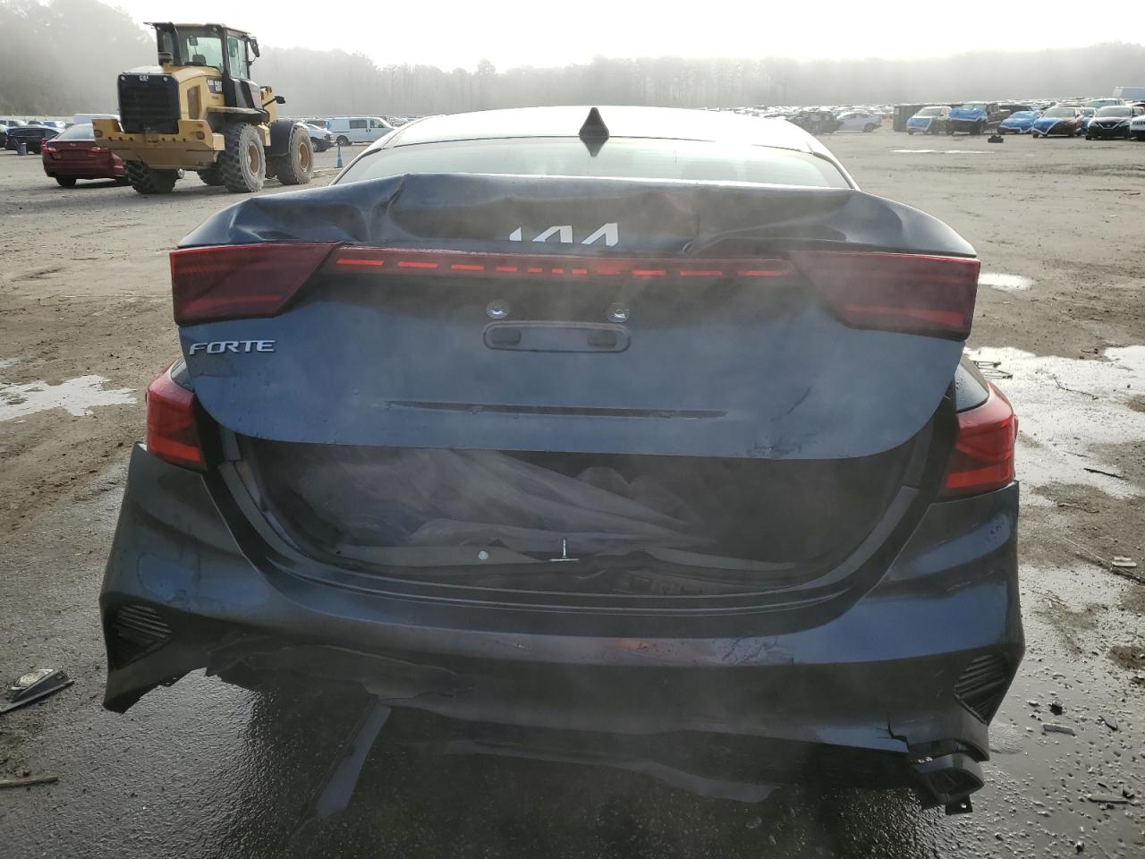 2022 Kia Forte - Image 6