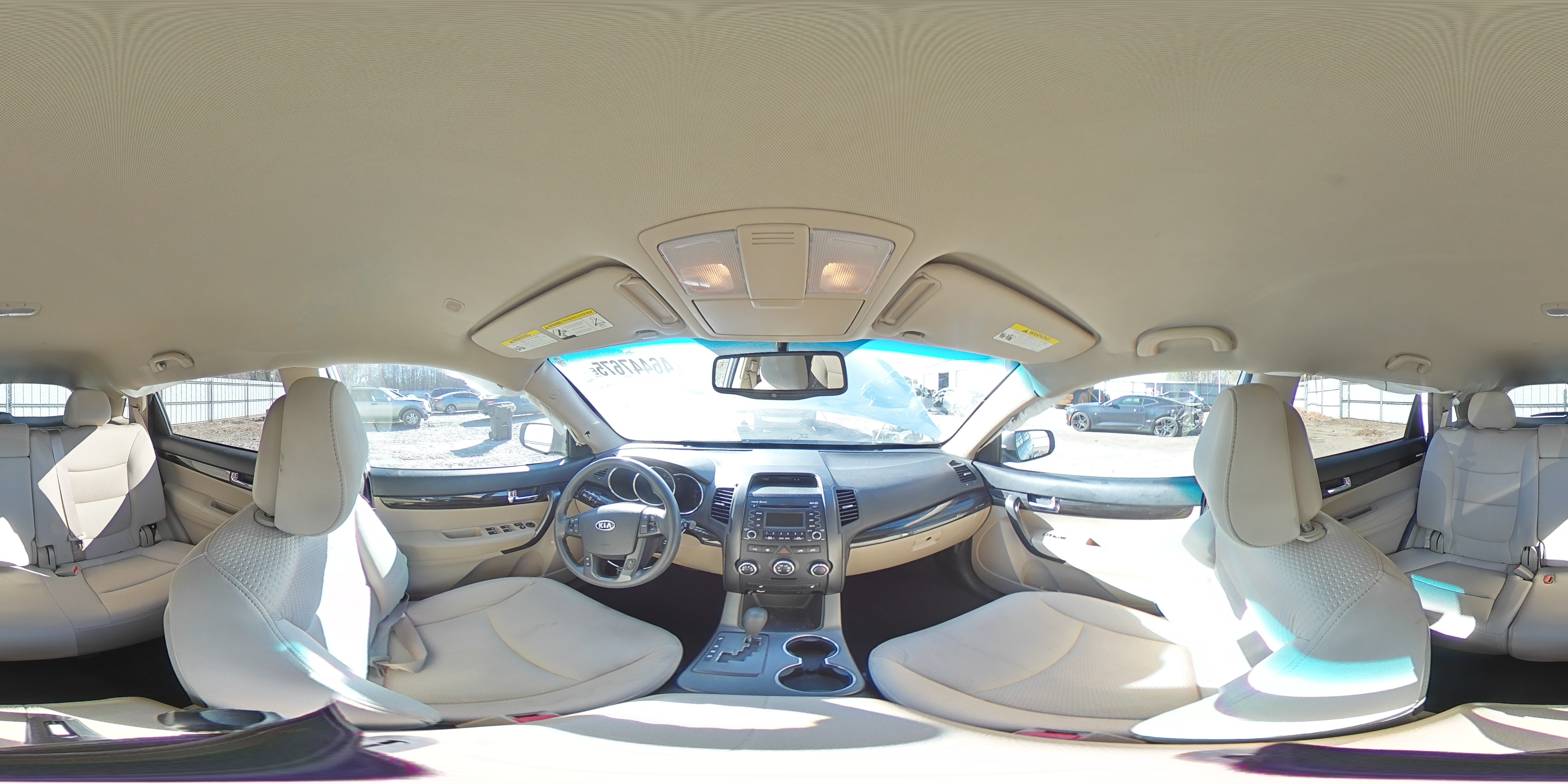 2012 Kia Sorento - Image 15