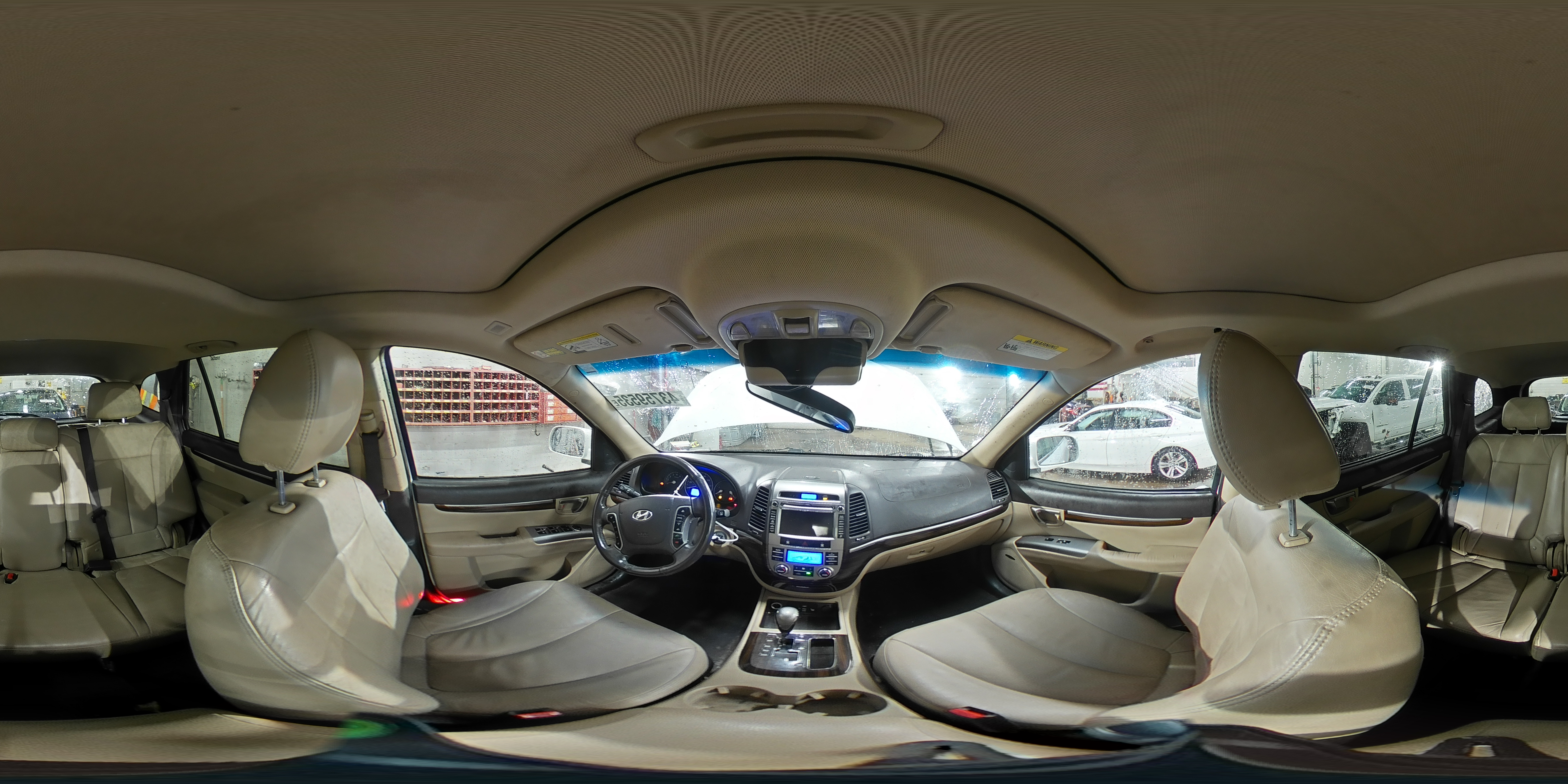 2012 Hyundai Santa Fe - Image 14
