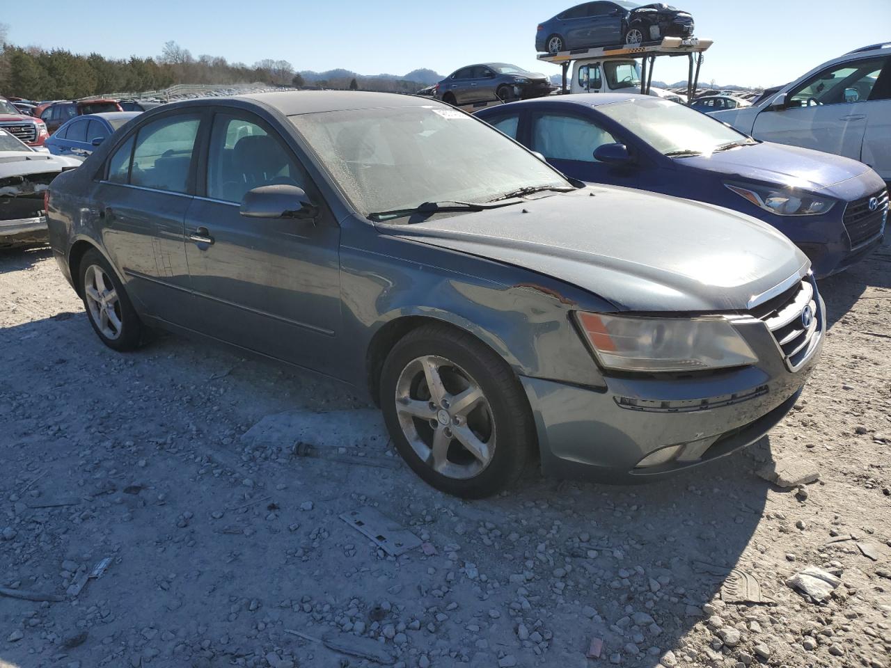 2010 Hyundai Sonata - Image 4
