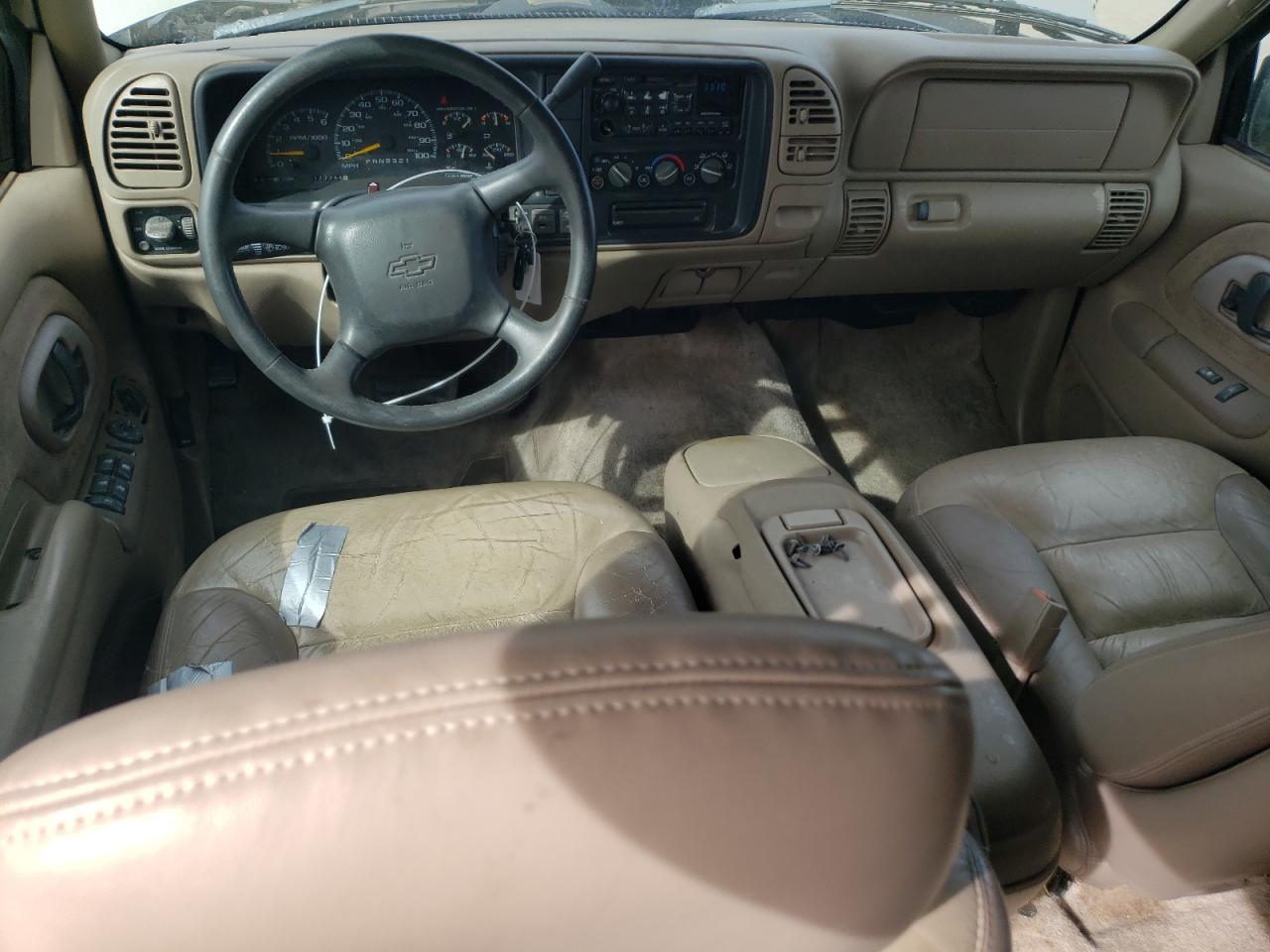2000 Chevrolet Tahoe - Image 8