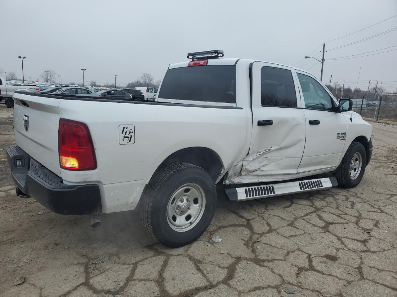 2021 RAM 1500 - Image 3