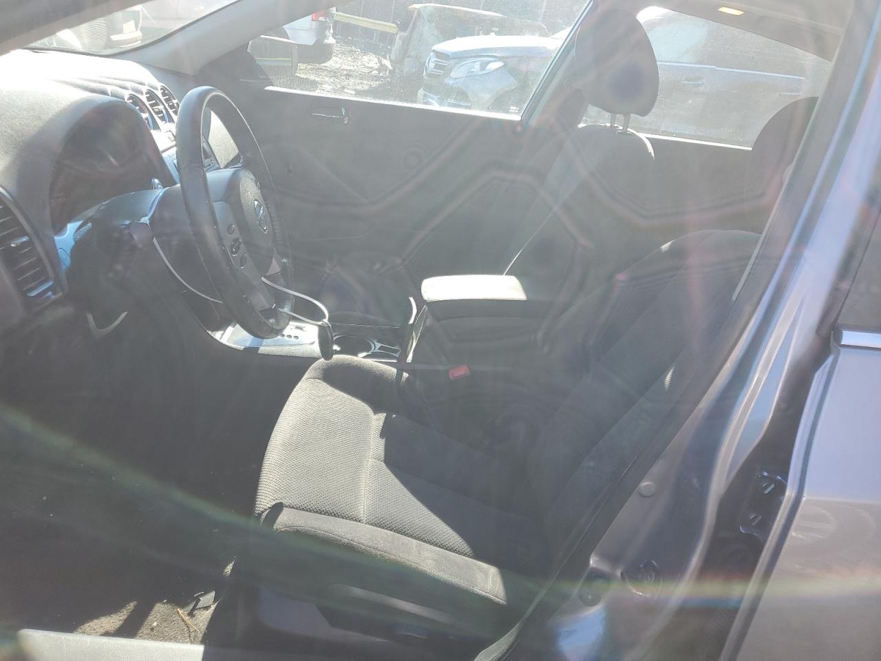 2009 Nissan Altima - Image 7