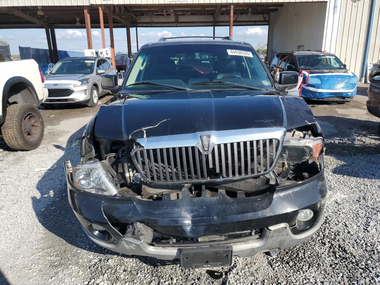 2003 Lincoln Navigator - Image 5