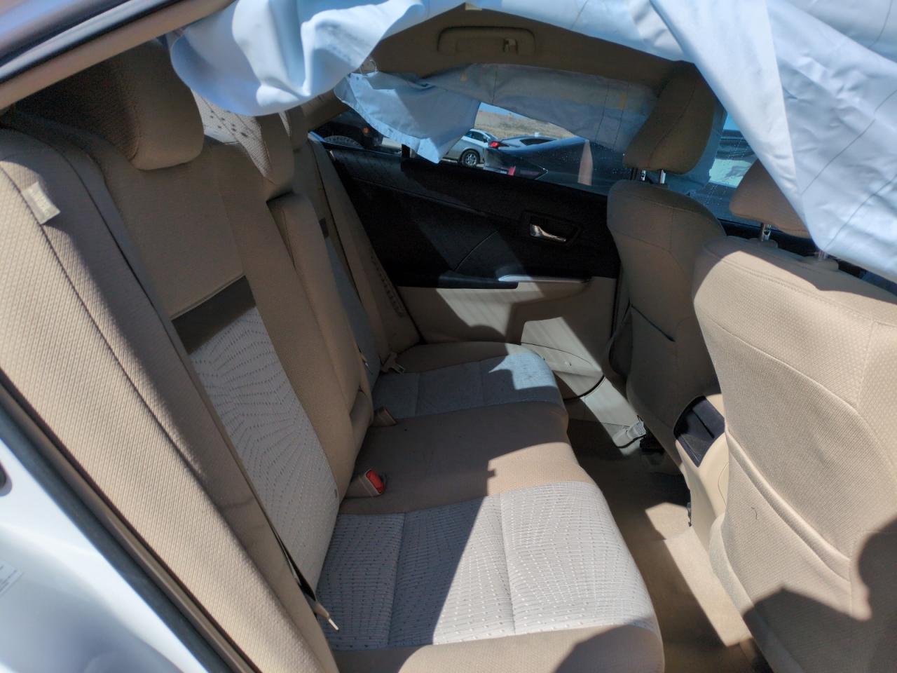 2012 Toyota Camry - Image 10