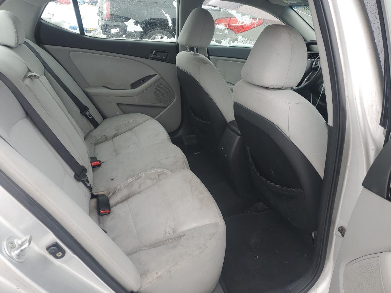 2013 Kia Optima - Image 10