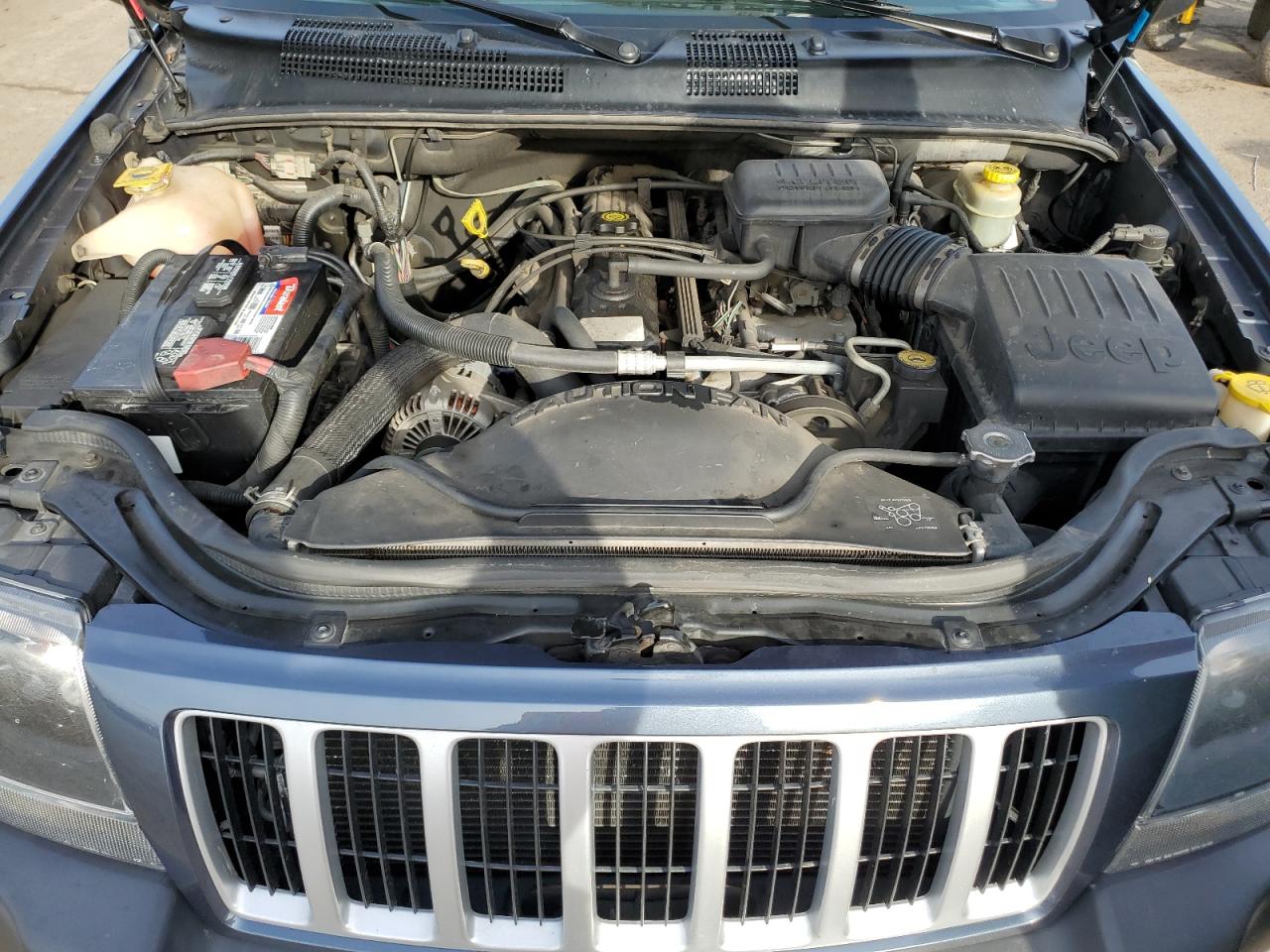 2004 Jeep Grand Cherokee - Image 12