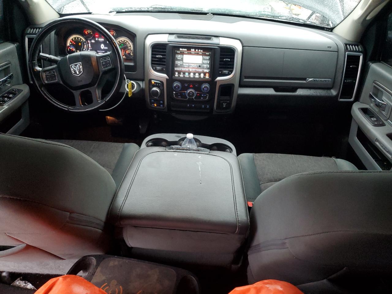 2016 RAM 1500 - Image 8