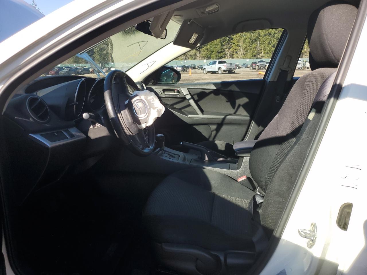 2012 Mazda 3 - Image 7