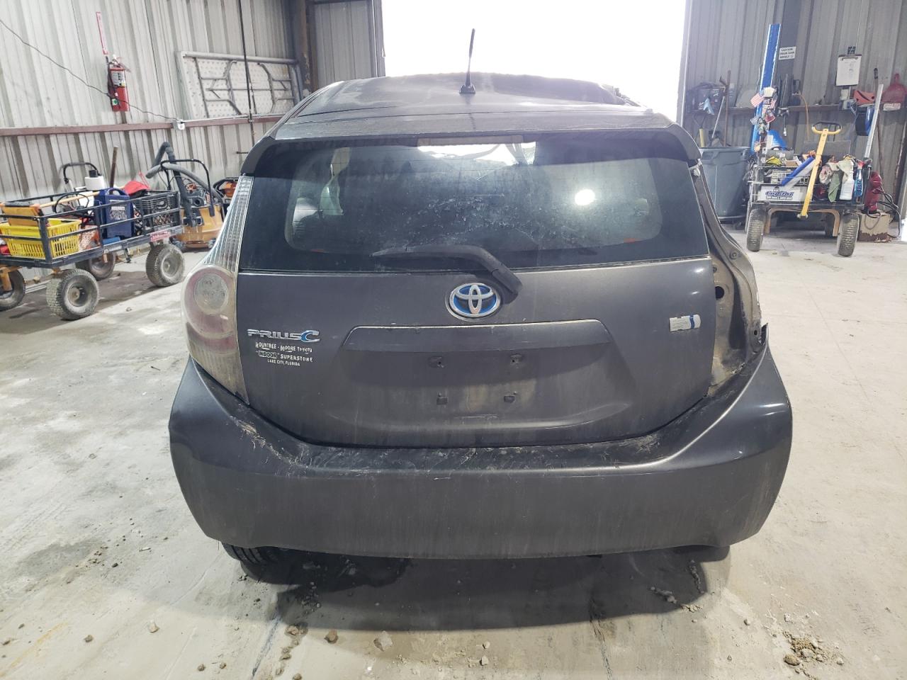 2013 Toyota Prius - Image 6
