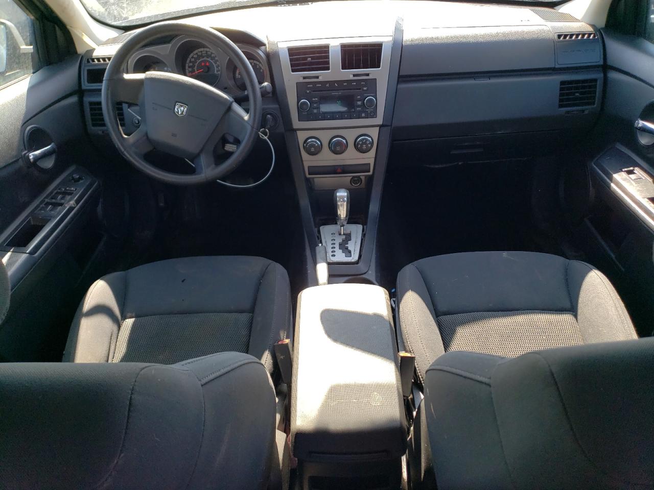 2010 Dodge Avenger - Image 8