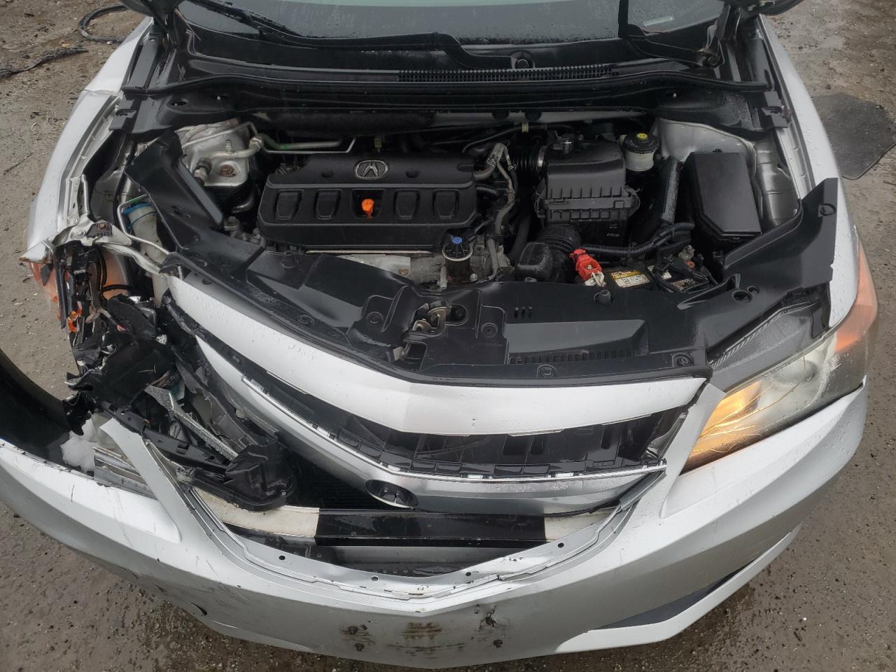 2014 Acura ILX - Image 11