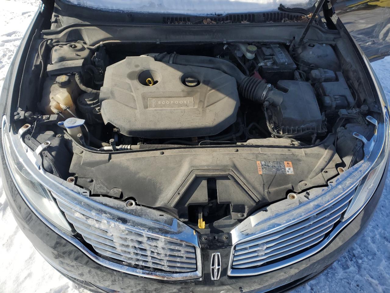 2016 Lincoln MKZ - Image 13